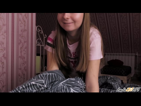 ❤️ Blondie duboko siše svoju drugu prijateljicu i dobiva spermu u usta ️❌ Kurve kod nas ❌️❤